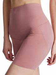 Sculpted Contour high-waist bike shorts in Dusty Pink with a seamless design and v-seam detail.