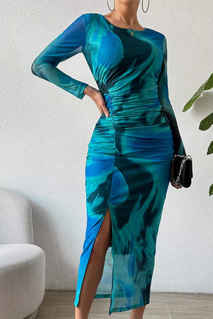 Ruched Tie-dye Midi Dress With High Slit in Dusty Blue, fabric detail