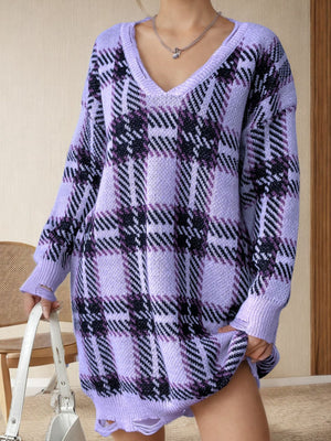 Distressed hemline plaid knit tunic in Pink Purple with V-neck and long sleeves.