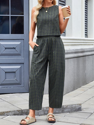 Gingham cropped tank and tapered trousers set in army green with elastic waist and pockets.