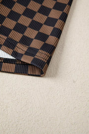 Ribbed dark brown and black checkerboard tee with round neck.