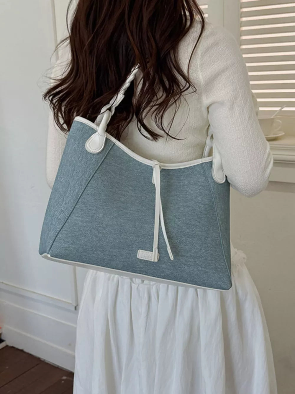 Casual Contrast Trim Shoulder Bag in Pastel Blue, back view