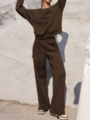 Brown seamed sweatshirt and wide-leg lounge pants set with drawstring waist.