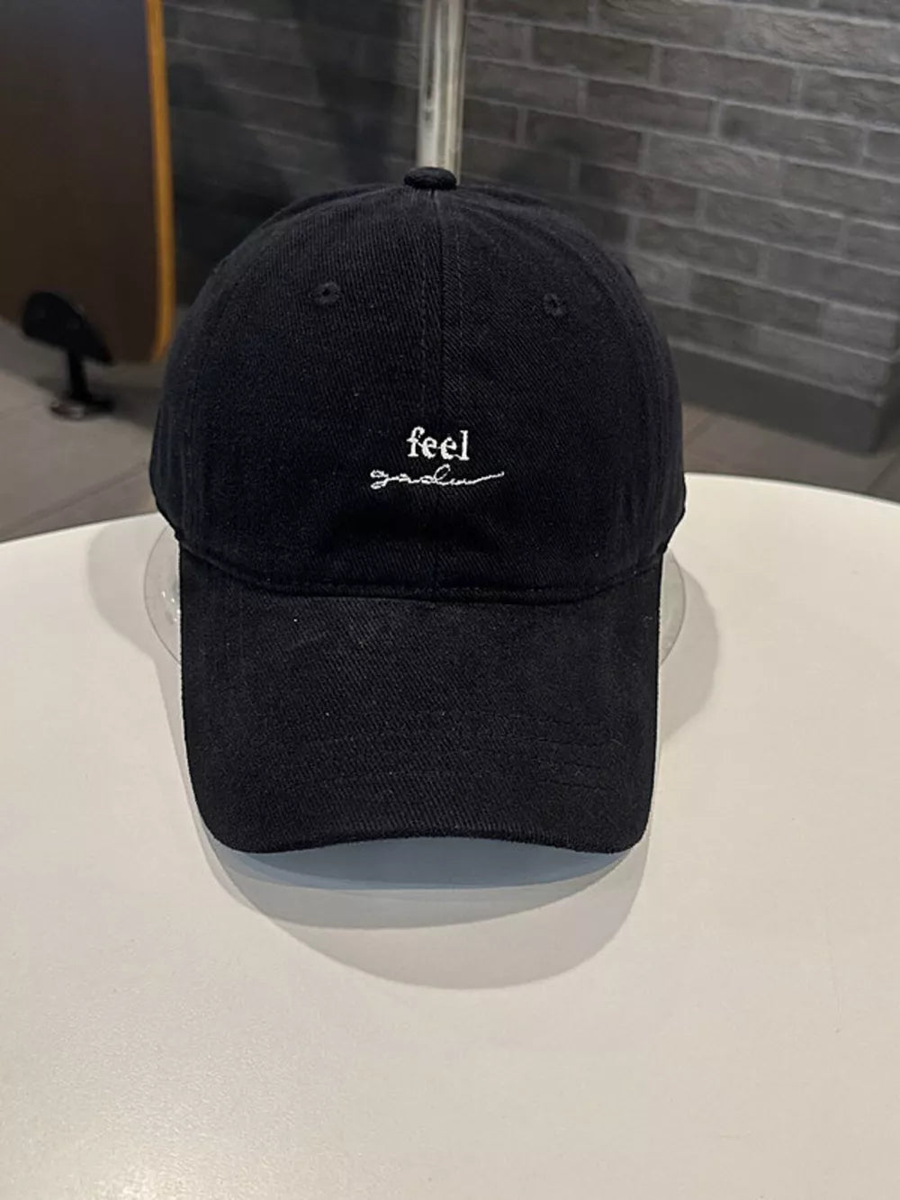 Embroidered Cotton Cap With Classic Design
