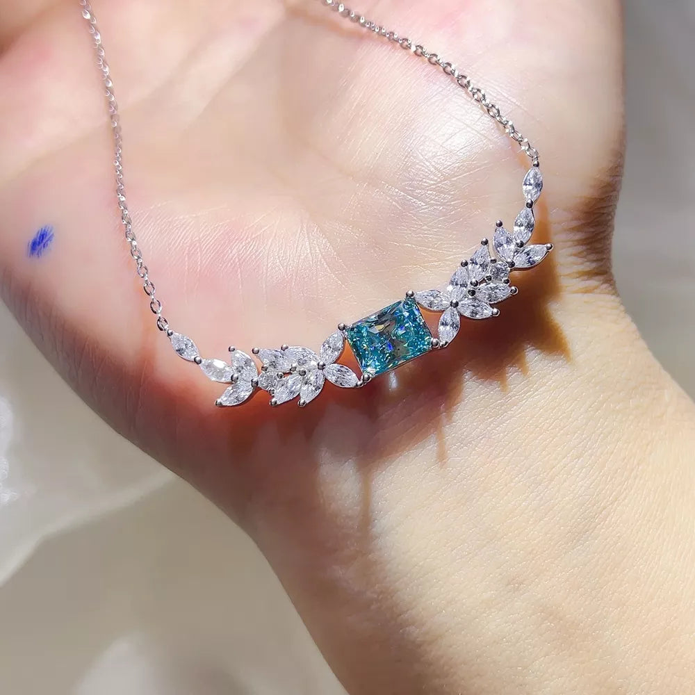Floral Sterling Silver 1 Carat Moissanite Necklace, close-up detail