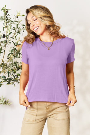 Lavender bamboo crew neck tee with slit hemline, short sleeves.