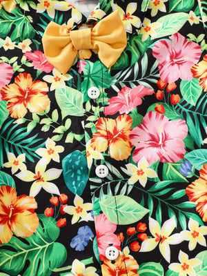 Baby boys' tropical print shirt with yellow bow tie and white buttons