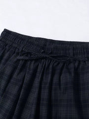 Men's Plaid Wide-leg Drawstring Shorts, close-up detail