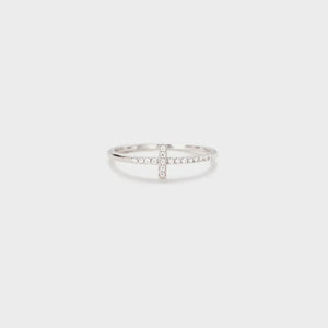 Sterling silver ring with pavé cross detail
