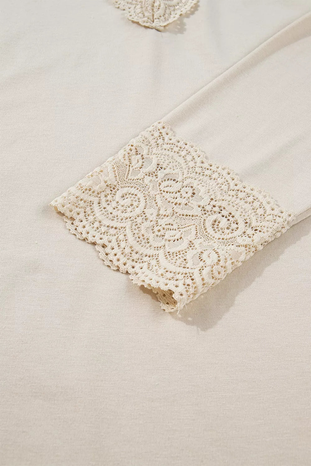 Lace Trim V Neck Long Sleeve Patchwork Shirt, product detail