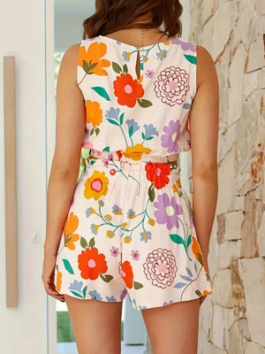 Floral crop top and shorts set with elastic waist and keyhole back detail.
