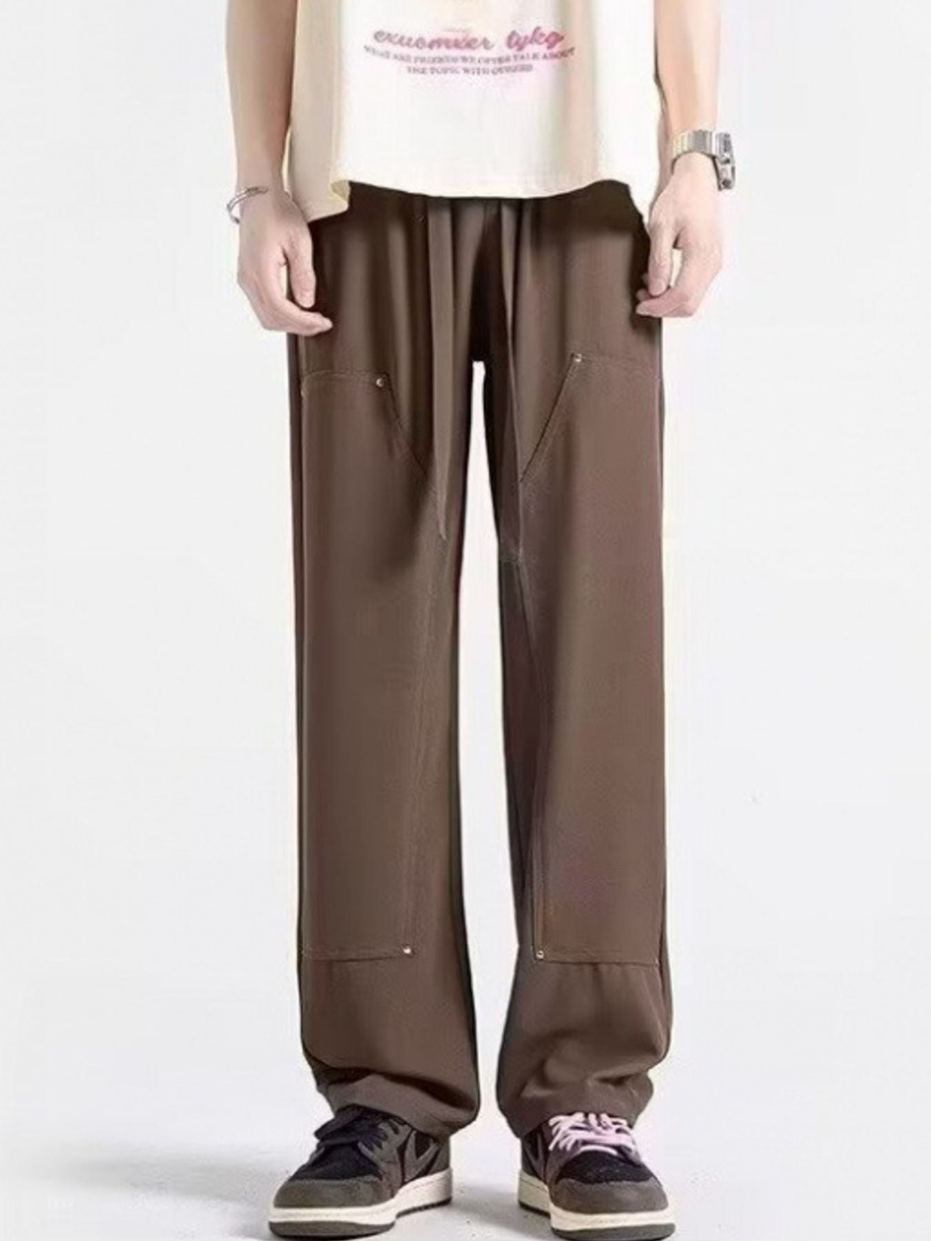 Men's brown relaxed fit drawstring sweatpants with pockets