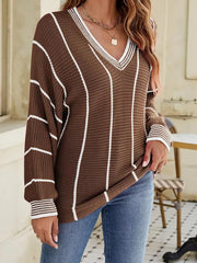 V-neck Striped Contrast Sweater in Dark Green, close-up detail