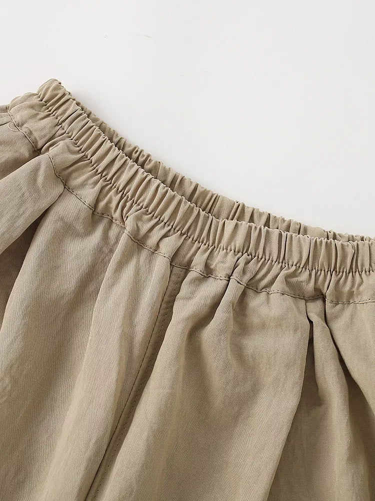 Children's Casual Elastic Waist Capris, close-up detail