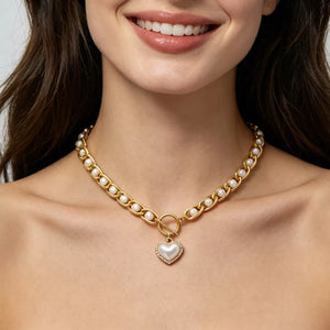 Chunky Pearl And Heart Pendant 18k Gold-plated Necklace in Gold, back view
