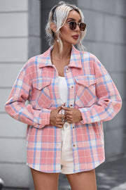Chic pink checkered collar jacket with buttoned pockets and cuffs.