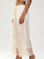 Lace Trim Wide-leg Cropped Pants in White, editorial view