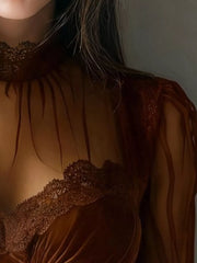 blouse in Dark Green with mock neck and long sleeve