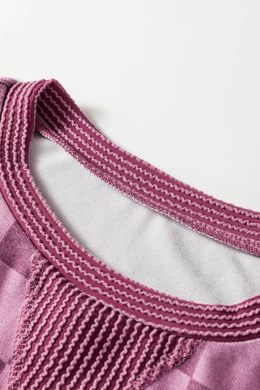Ribbed Trim Checkered Pullover Shirt, product detail