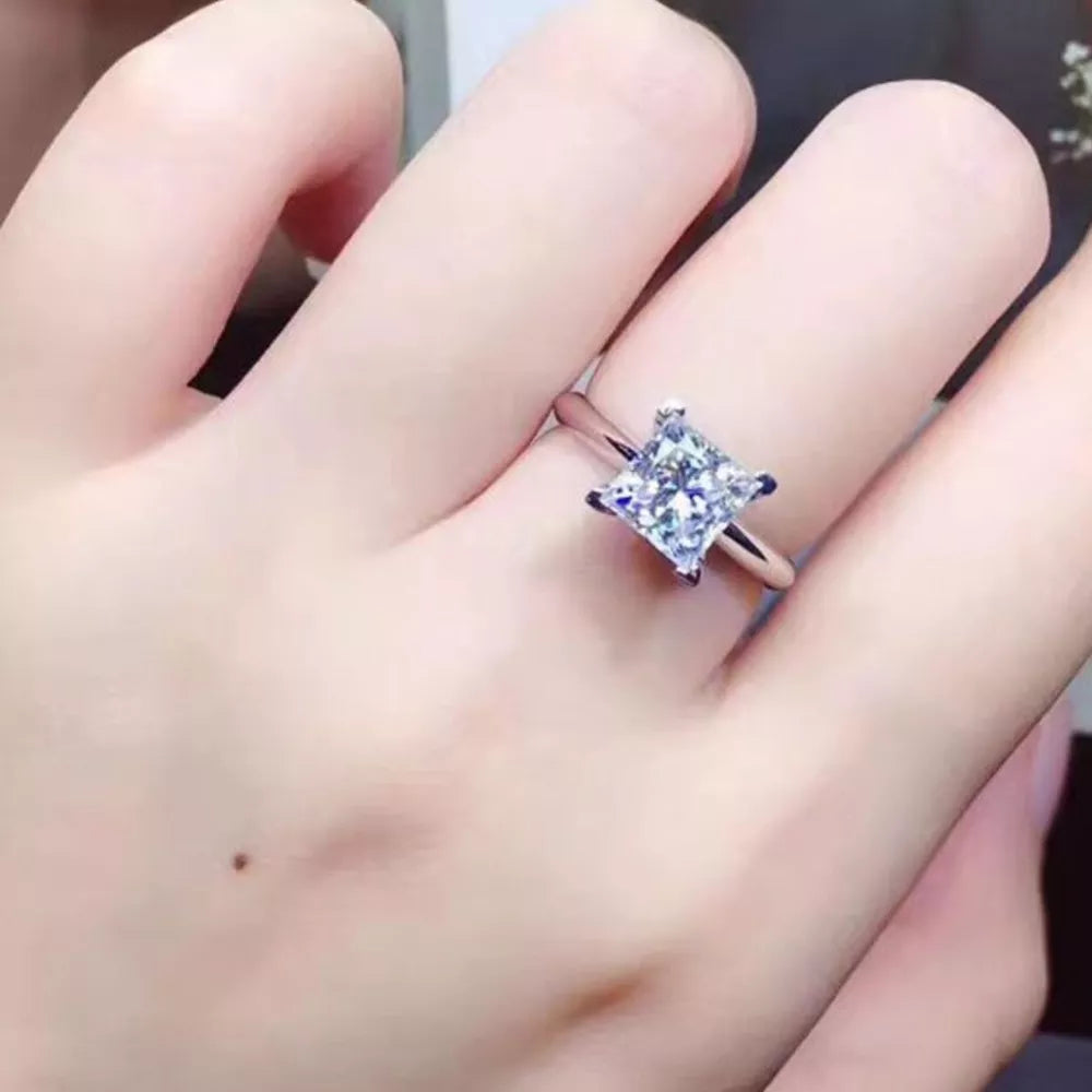 3 Carat 925 Sterling Silver Moissanite Ring, front view