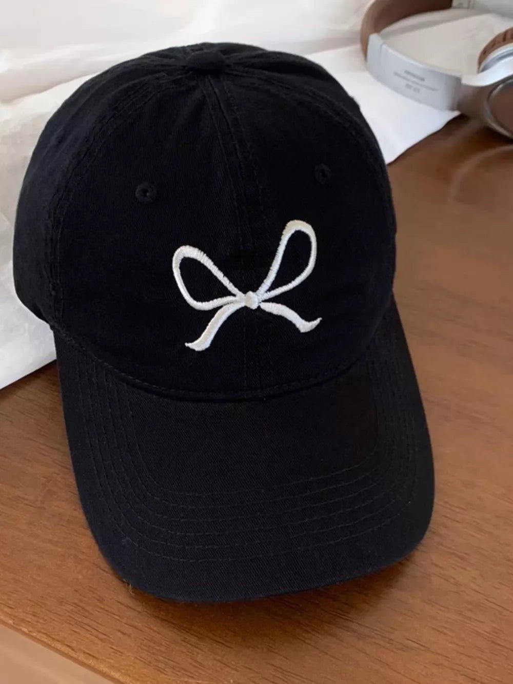 Charming Embroidered Bow Hat