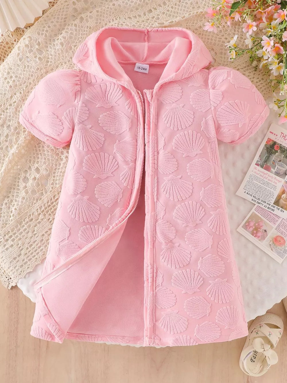 Children's Hooded Puff Sleeve Quilted Jacket in Pink, side view