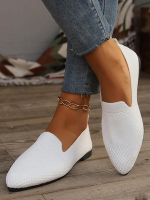 Mesh Muse Point Flats in white, featuring a knit texture and a gold chain anklet.