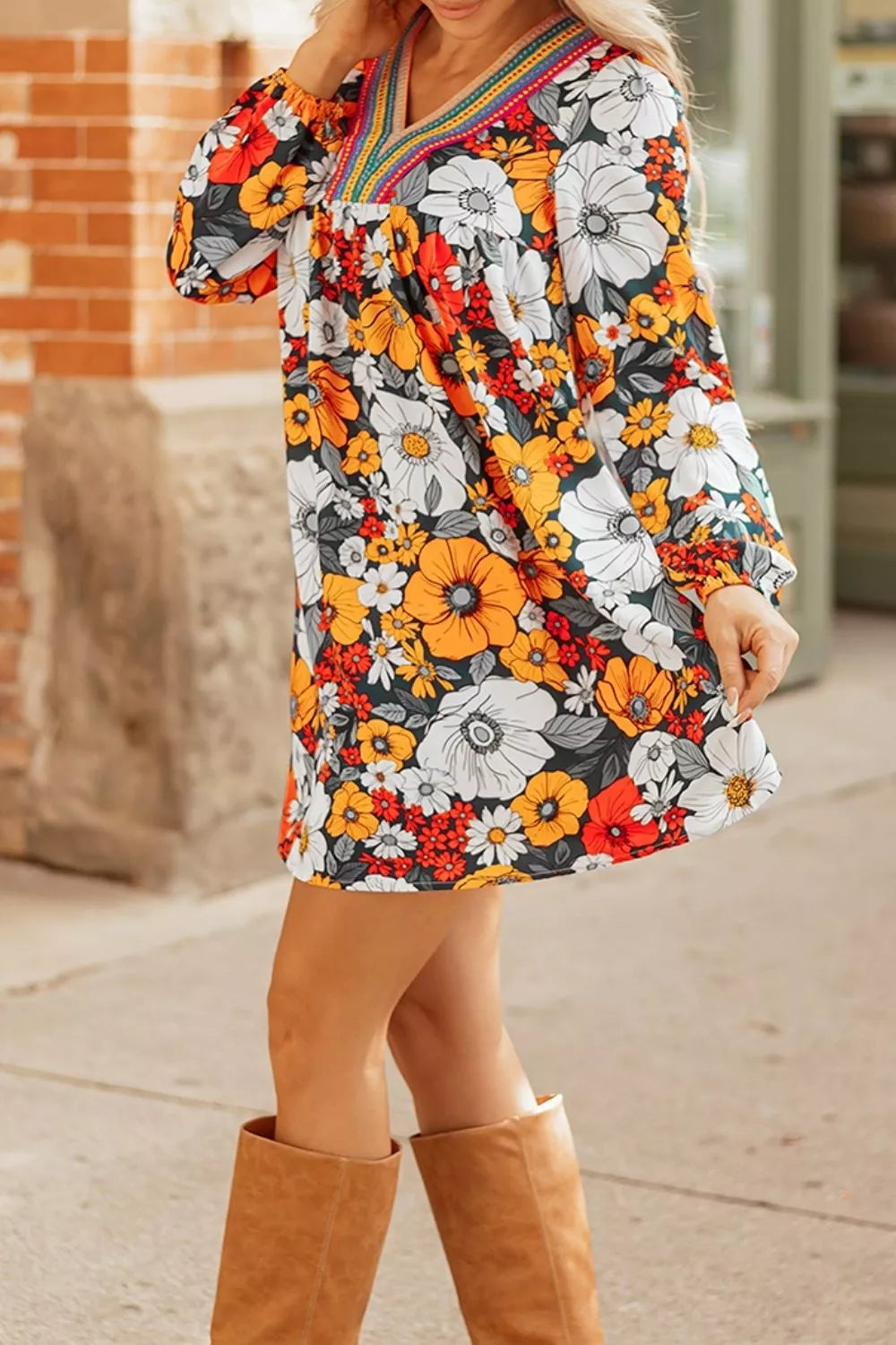 Boho Floral Print V-neck Mini Dress With Pockets in Multicolor, side view