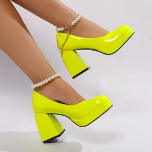 Round Toe Block Heel Pumps in Pink, view 15