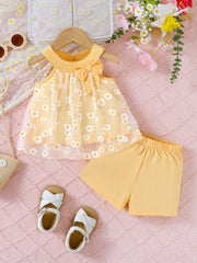 Yellow daisy print baby set with bow detail top and shorts