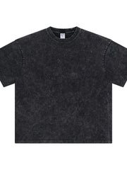 Acid wash oversized black t-shirt with crew neck and short sleeves.