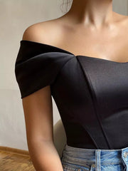 Black sweetheart neckline off-shoulder blouse with corset detail and short sleeves.