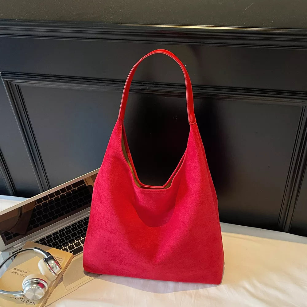 Solid Color Large Shoulder Bag in Black, alternate angle