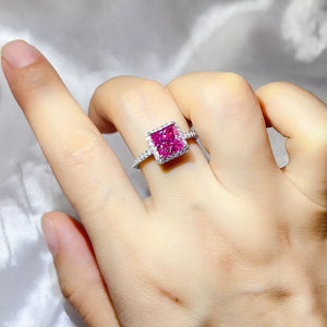 Radiant Cut 925 Sterling Silver Moissanite Ring, close-up detail