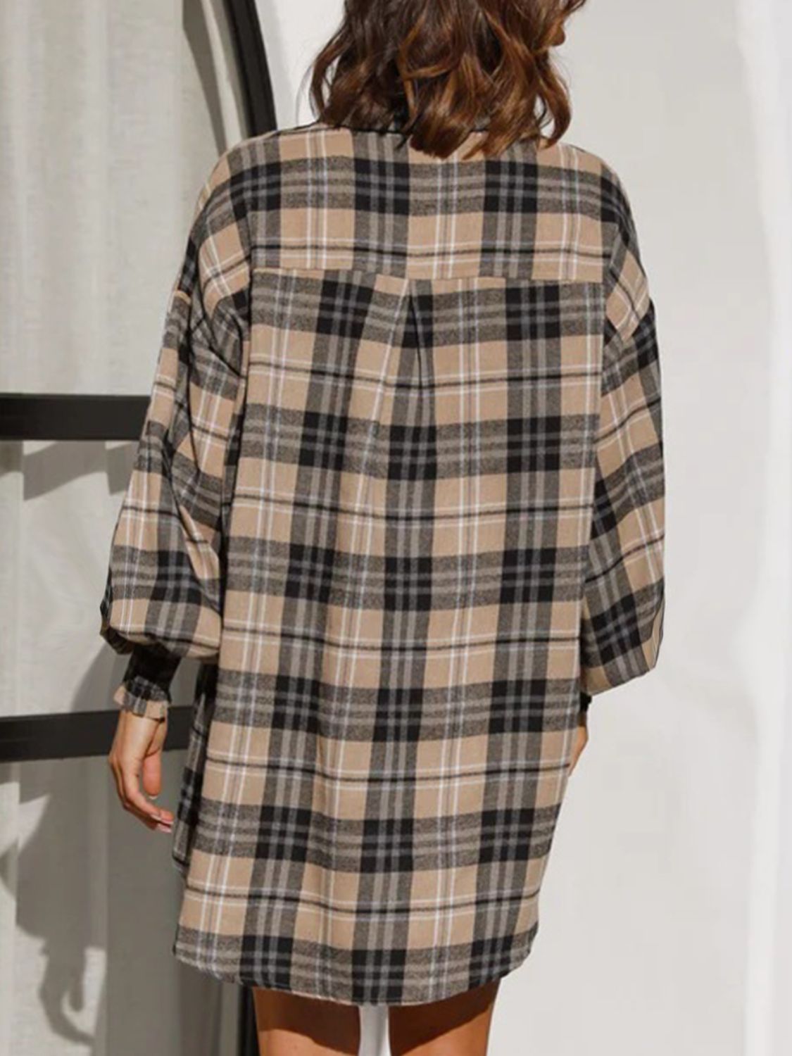 Taupe plaid shirting jacket with ribbed cuffs and balloon sleeves.