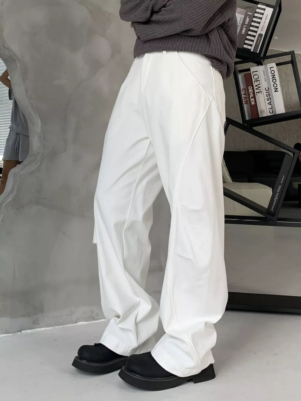 Men S Loose Fit Cargo Pants, alternate angle