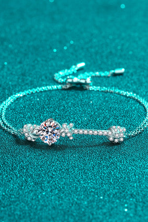 Silver bracelet with a large round diamond and a bar of smaller diamonds, 925 sterling silver