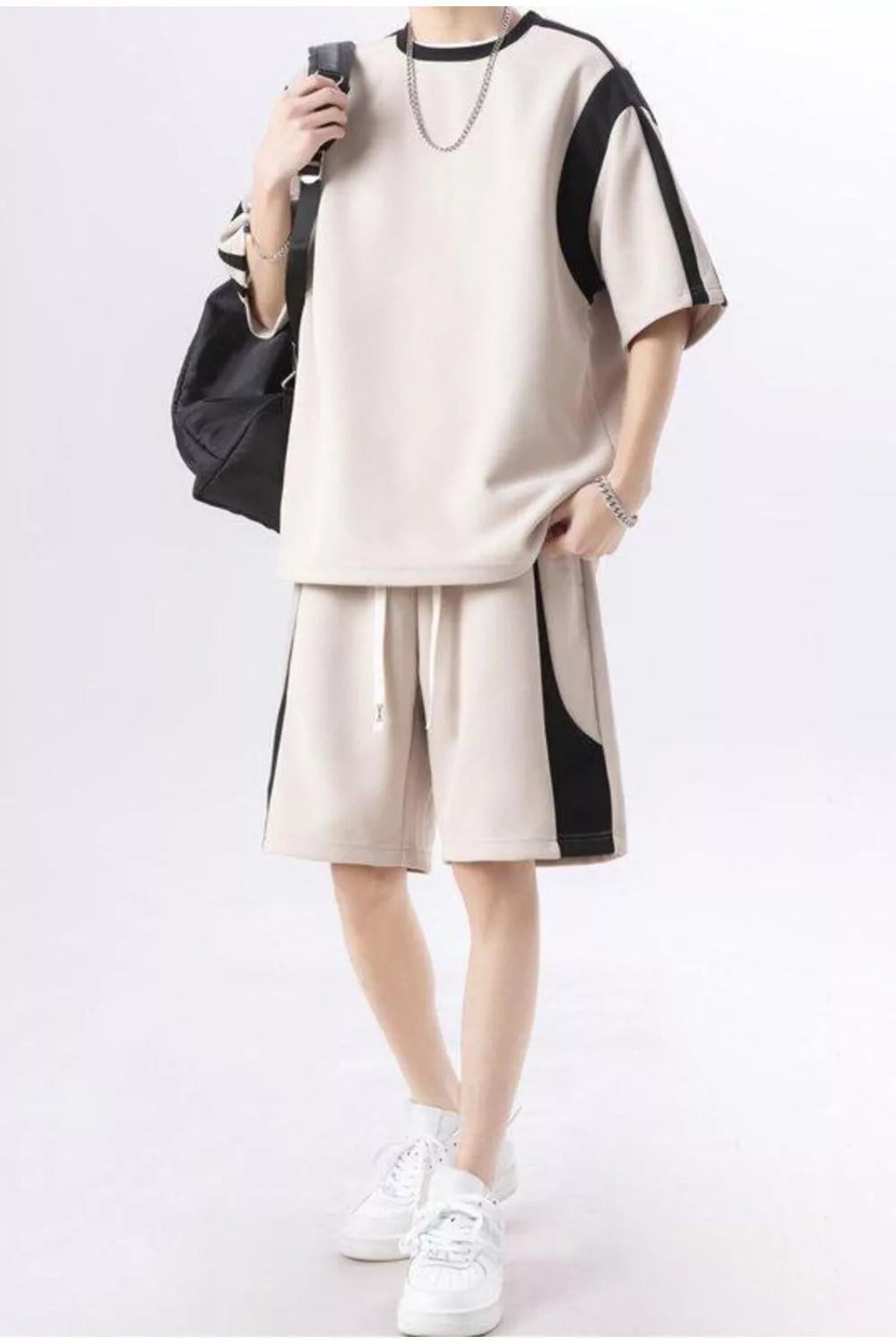 Oversized Men's Set With Contrast Panels