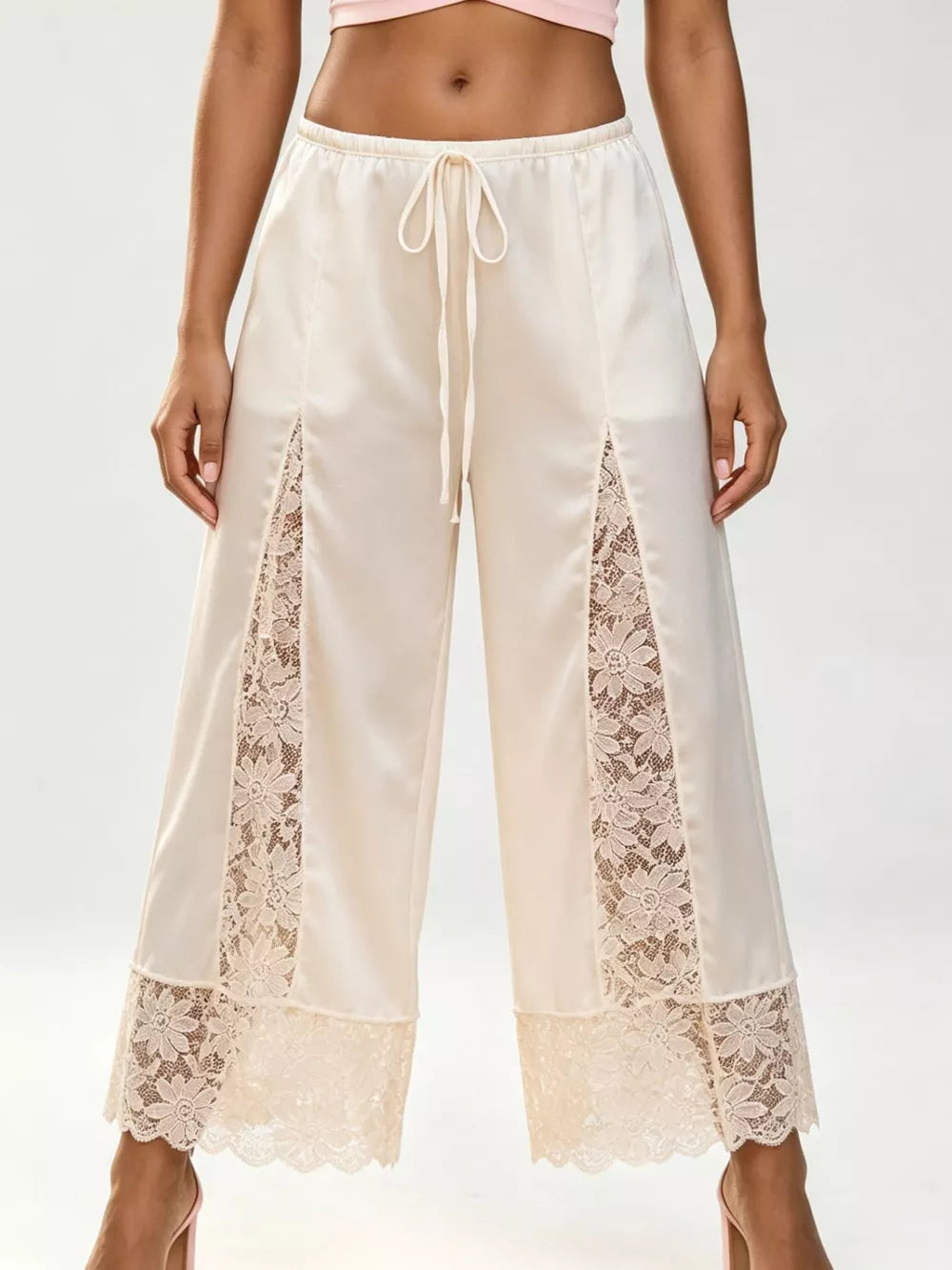 Lace Trim Wide-leg Cropped Pants in White, product detail