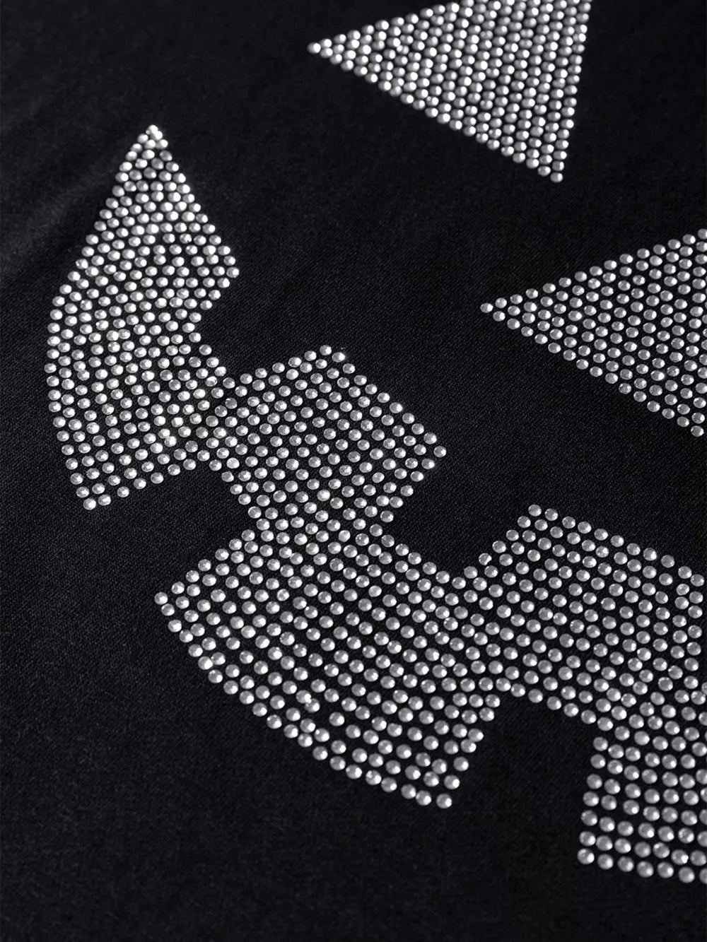 black t-shirt with hip-length and pullover