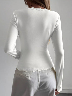 Lace Trim V-neck Ribbed Long Sleeve Blouse in Dark Blue, fit detail