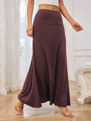Flowing jersey maxi skirt in burgundy with a wide waistband.