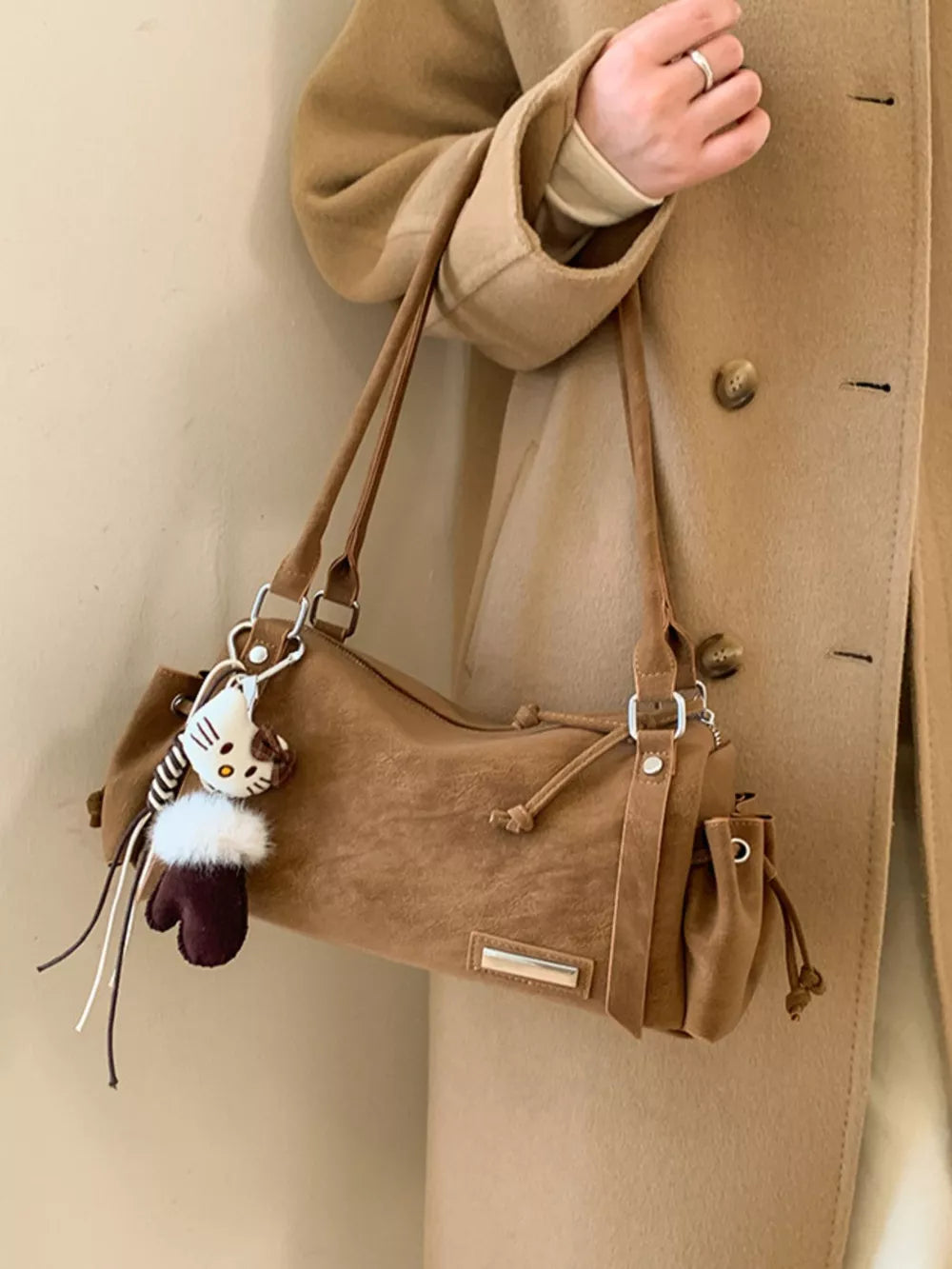 Vintage Lightweight Shoulder Bag in Brown, back view