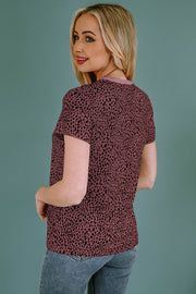 Spotted print crew neck t-shirt in dusty pink with short sleeves.